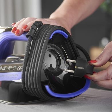 Russell Hobbs Утюг Easy Store Pro, 2400Вт, 320мл, паровой удар -200гр, постоянный пар - 50гр, смотка шнура, керам. подошва, черно-синий 26731-56 фото
