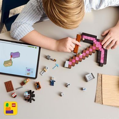 Конструктор LEGO Minecraft Шахта Кайло 530 деталей (21277)