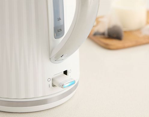 Russell Hobbs Електрочайник Eden, 1.7л, нержавіюча сталь, пластик, білий (382624) 27360-70 фото