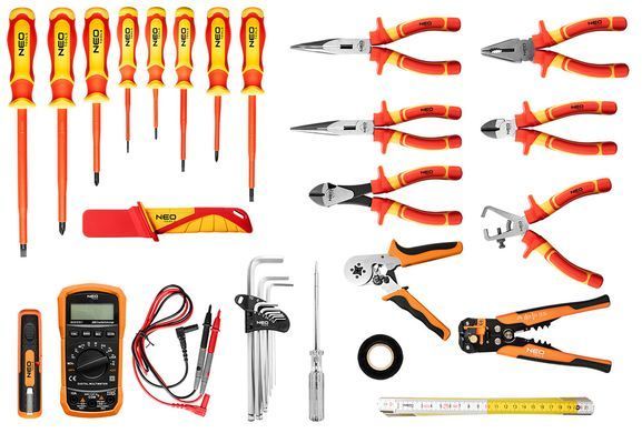 Рюкзак электрика Neo Tools 01-313 31 предмет 01-313 фото