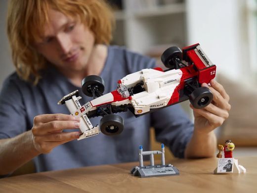 Конструктор LEGO Icons McLaren MP4/4 і Айртон Сенна (380178)