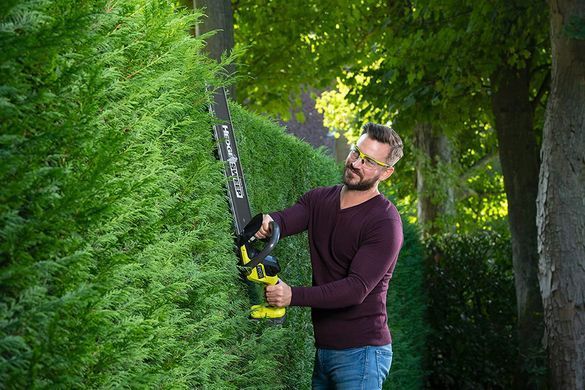 Ryobi Кусторез RY18HT55A-0, 18В ONE+, лезвие 55см, шаг реза 24мм (без АКБ и ЗУ) 5133004909 фото