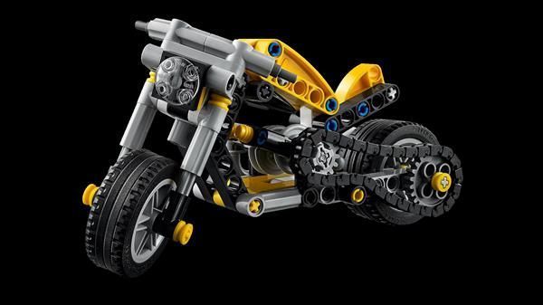 Конструктор LEGO Technic Жёлтый мотоцикл 151 деталь (42225) dt_186726 фото