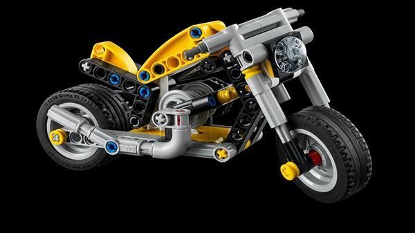Конструктор LEGO Technic Жёлтый мотоцикл 151 деталь (42225) dt_186726 фото