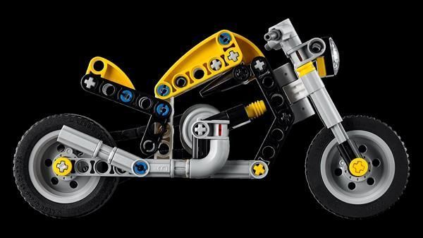 Конструктор LEGO Technic Жёлтый мотоцикл 151 деталь (42225) dt_186726 фото