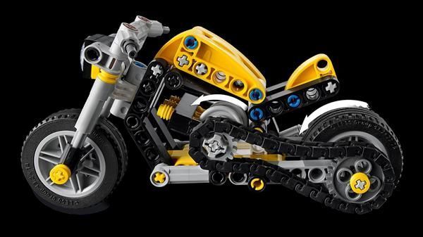 Конструктор LEGO Technic Жёлтый мотоцикл 151 деталь (42225) dt_186726 фото