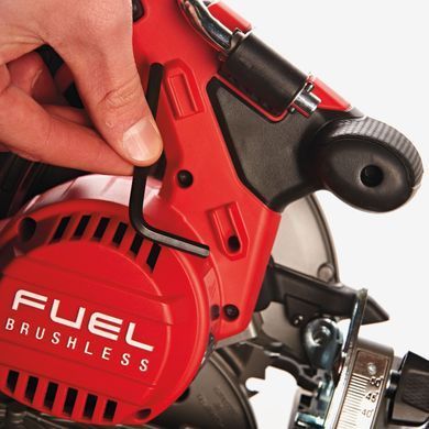 Пила дисковая ручная аккумуляторная MILWAUKEE, M18 FUEL CCS55-0 4933446223 фото