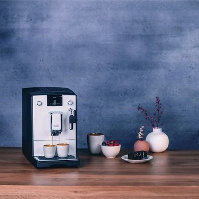 Кофемашина Nivona CafeRomatica, 2,2л, зерно+молотый, ручной капуч, авторецептов -5, серо-черный (364152) NICR560 фото