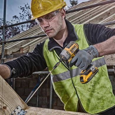 Набір з трьох інструментів безщіткових DeWALT DCK384P2T DCK384P2T фото
