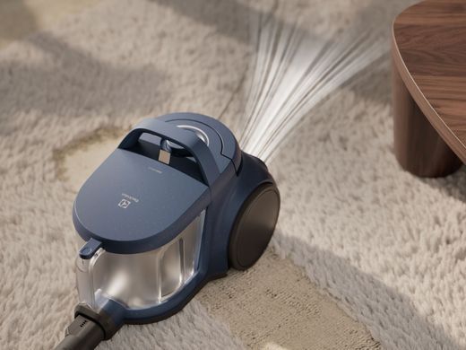 Пилосос Electrolux контейнерний, 850Вт, конт пил -2л, HEPA12, 2 насадки, синій (392420) EL31C1LDB фото