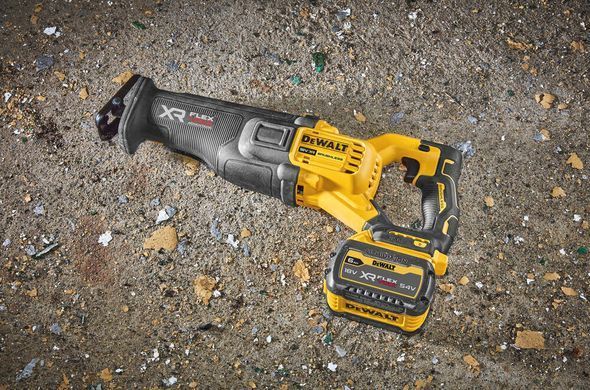 Пила сабельная аккумуляторная DeWALT DCS386NT DCS386NT фото