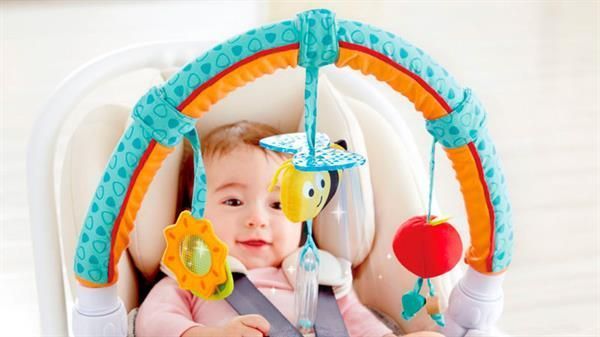 Дуга на коляску и автокресло Hape Друзья в саду (E0023) dt_12048 фото