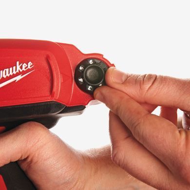 Пістолет для герметиків акумуляторний MILWAUKEE, M12 PCG/600A-0 4933441786 фото