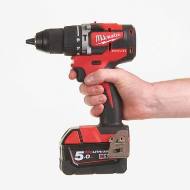 Дрель-шуруповерт с ударом аккумуляторная MILWAUKEE, M18 CBLPD-0X 4933464557 фото