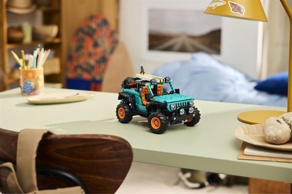 Конструктор LEGO&reg; Technic Позашляховик Jeep&reg; Wrangler Rubicon 723 деталі (42227) dt_186728 фото
