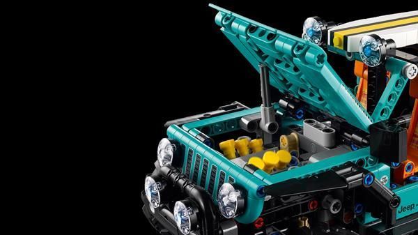 Конструктор LEGO&reg; Technic Позашляховик Jeep&reg; Wrangler Rubicon 723 деталі (42227) dt_186728 фото