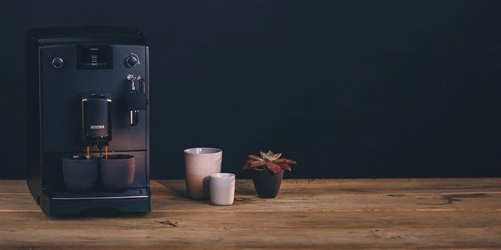 Кофемашина Nivona CafeRomatica, 2,2л, зерно+молотая, ручной капуч, авторецептов -5, черный (364153) NICR550 фото