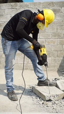 Перфоратор сетевой SDS-Plus DeWALT D25143K D25143K фото