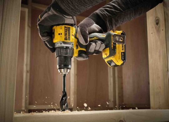 Дрель-шуруповерт аккумуляторная бесщеточная DeWALT DCD794D2T DCD794D2T фото