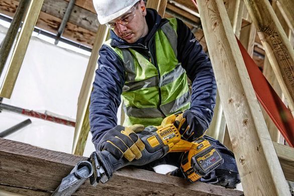 Пила сабельная аккумуляторная DeWALT DCS389NT DCS389NT фото