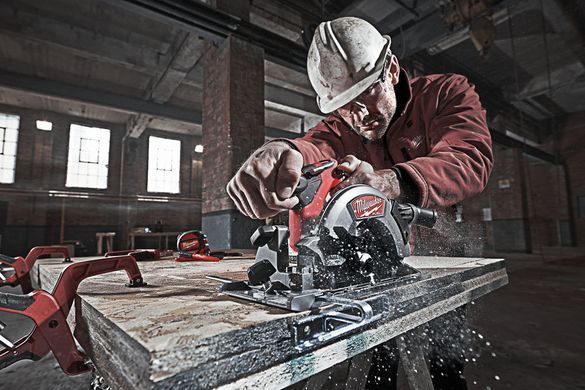 Пила дискова ручна акумуляторна MILWAUKEE, M18 FUEL CCS55-502X 4933451376 фото