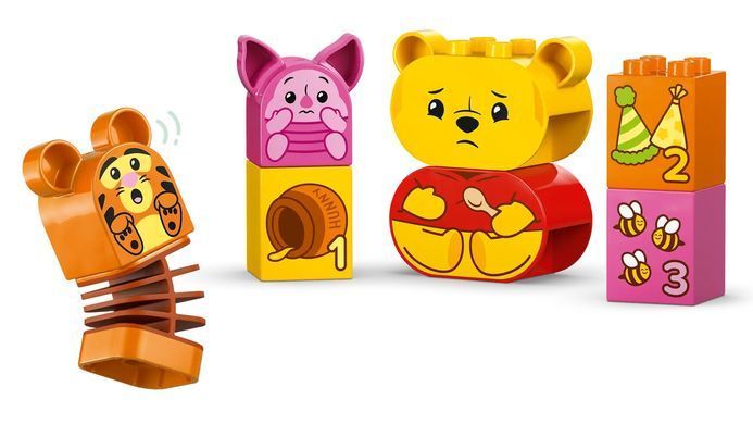 Конструктор LEGO DUPLO Disney День народження Вінні Пуха (391066)