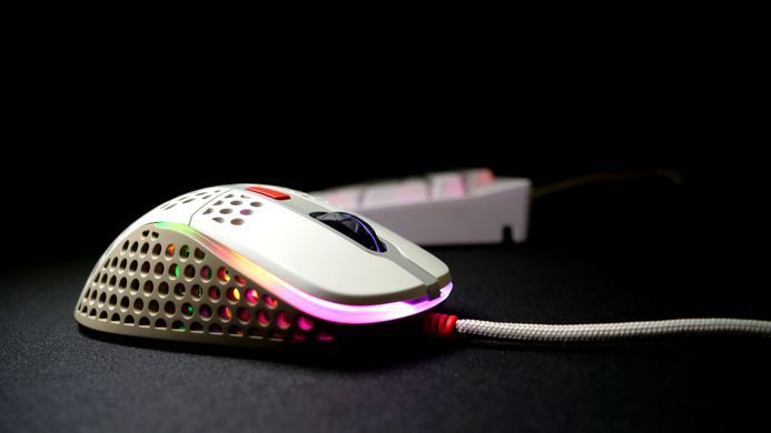 Cherry Xtrfy Мышь игровая M4 RGB USB Retro XG-M4-RGB-RETRO фото
