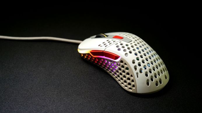 Cherry Xtrfy Мышь игровая M4 RGB USB Retro XG-M4-RGB-RETRO фото