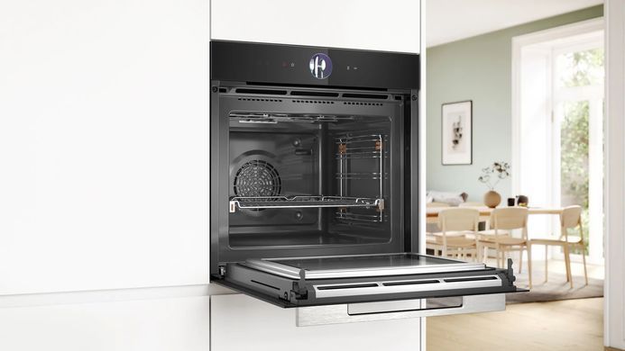Bosch Духовой шкаф электрический, 67л, A+, дисплей, конвекция, пиролиз, ф-ция СВЧ, черный HMG776NB1 фото